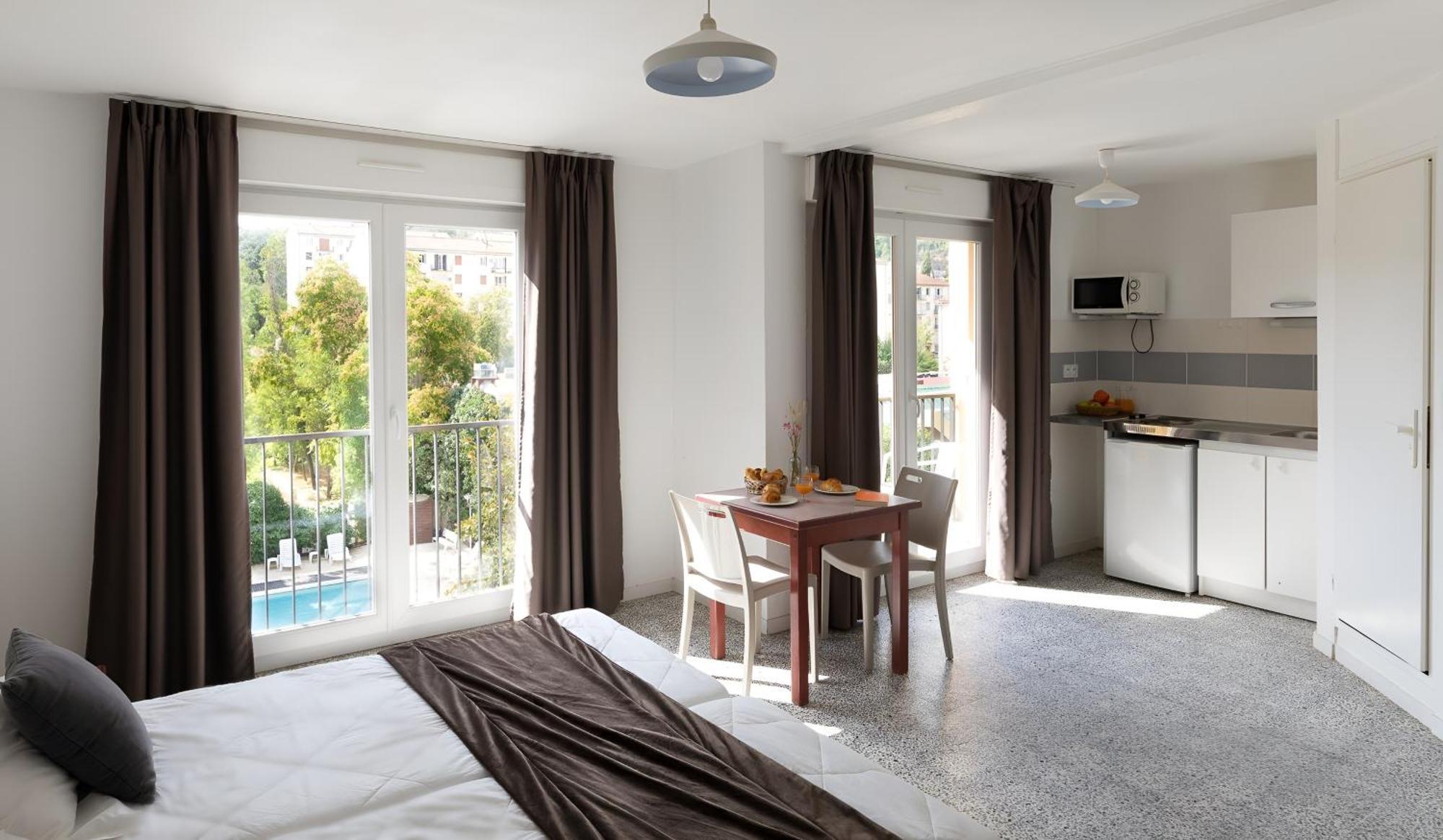 Aparthotel Hr Corte (Corsica)