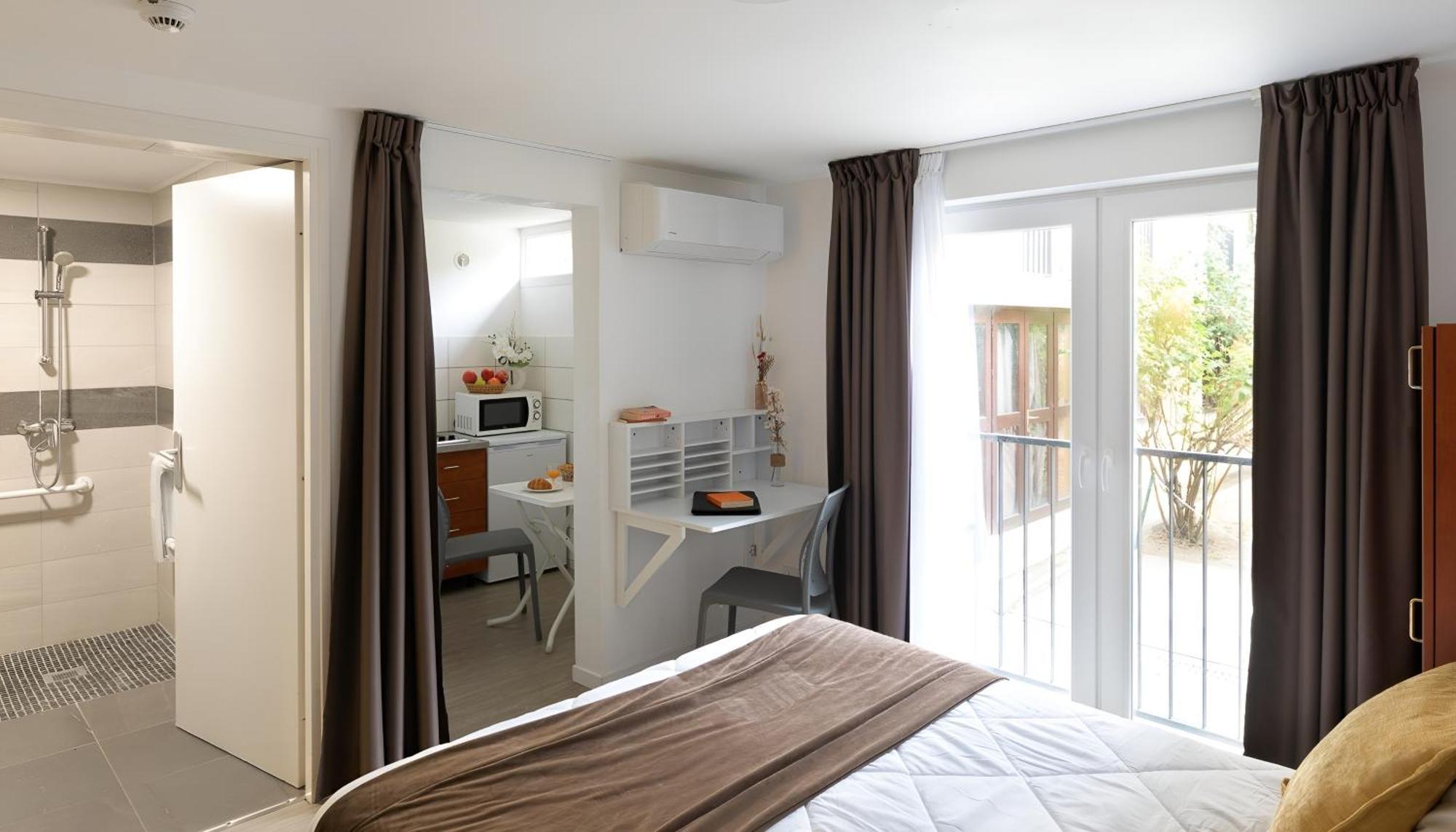 Aparthotel Hr