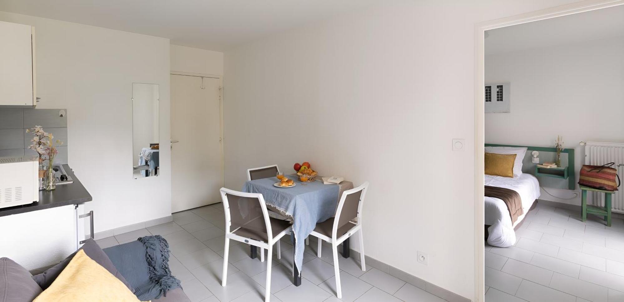 Aparthotel Hr 2*