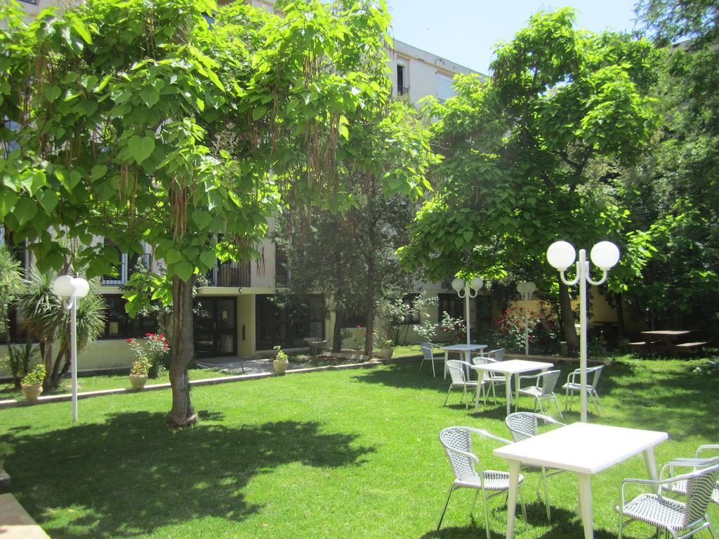 Aparthotel Hr